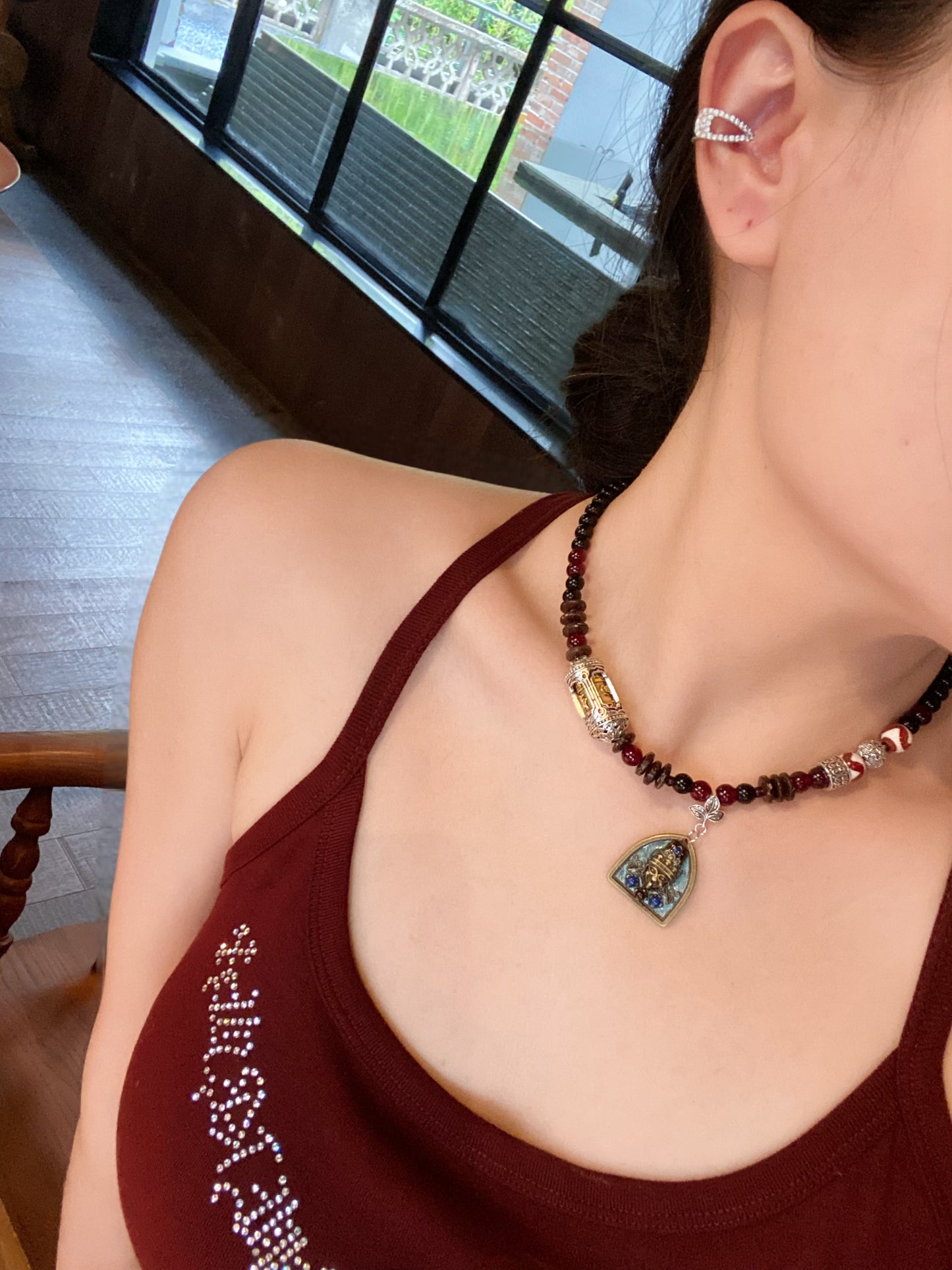 JOJO original handmade necklace. You will fall in love with it at first sight. It is so beautiful. No one will see the same style. It will look beautiful on everyone #necklace #originalhandmade #gift
