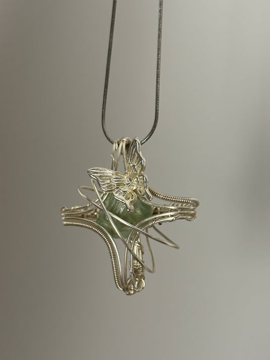 Green Four-Pointed Star Hand-Wound Jewelry - Unisex Handcrafted Necklace for Women & Gifts - Elegant Simple Design Perfect for Any Occasion