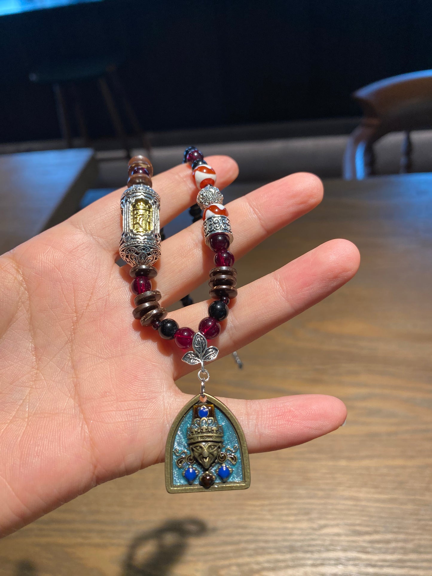 JOJO original handmade necklace. You will fall in love with it at first sight. It is so beautiful. No one will see the same style. It will look beautiful on everyone #necklace #originalhandmade #gift